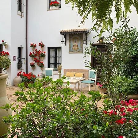 La De Pilar Lägenhetshotell
