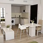 Lejlighedshotel La De Pilar