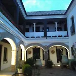 Lejlighedshotel La De Pilar