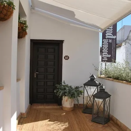 La De Pilar Aparthotel 4*