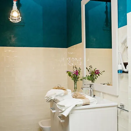 Aparthotel La De Pilar 4*