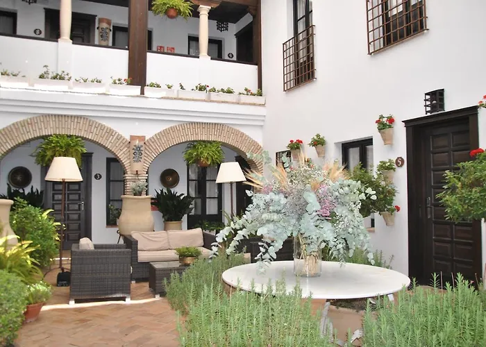 La De Pilar Hotel apartamentowy 4*